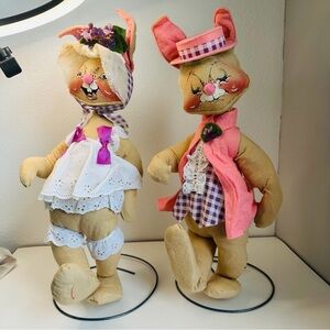 Annalee Vintage 1968 Easter Parade Boy Girl Bunnies 21 “ Rabbits
